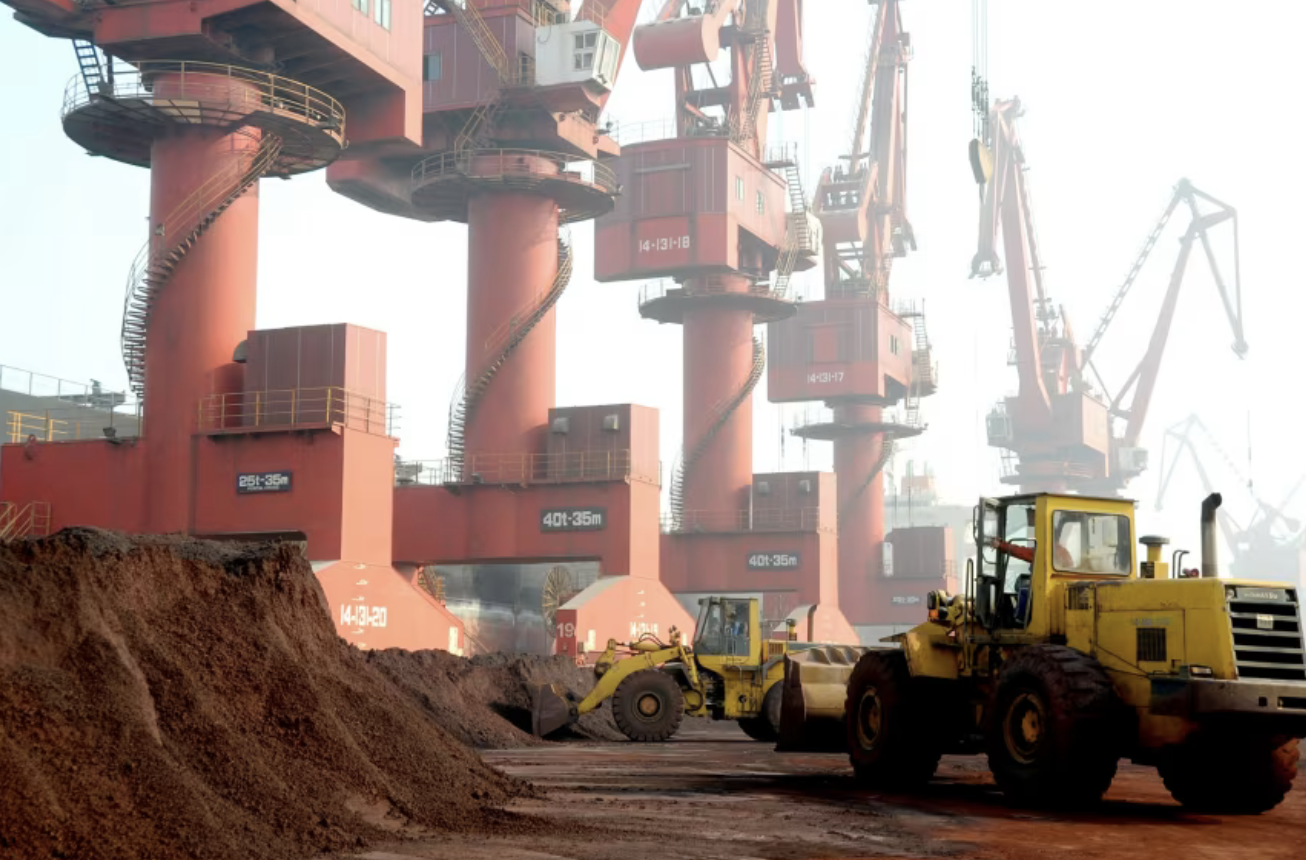 Vì sao khoáng sản đất hiếm trở thành tâm điểm trong thỏa thuận thương mại Mỹ - Trung?- Ảnh 1. Vì sao khoáng sản đất hiếm trở thành tâm điểm trong thỏa thuận thương mại Mỹ - Trung?- Ảnh 1.