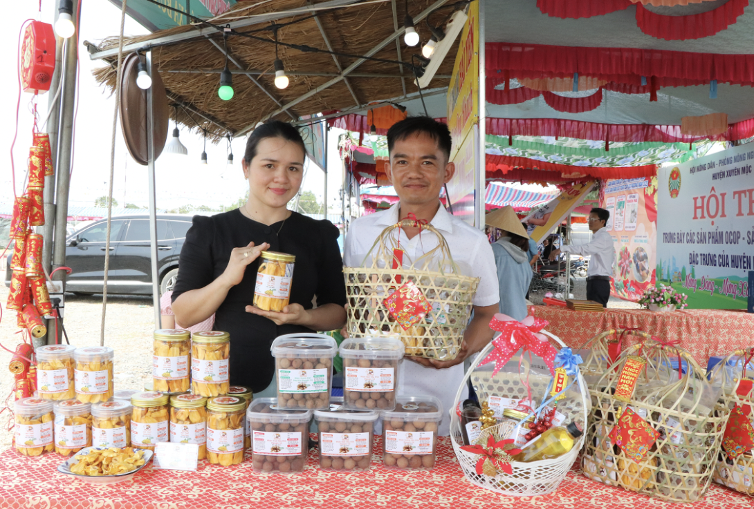 Bà Rịa - Vũng Tàu kiến tạo môi trường thương mại - tài chính thông minh- Ảnh 4. Bà Rịa - Vũng Tàu kiến tạo môi trường thương mại - tài chính thông minh- Ảnh 4.