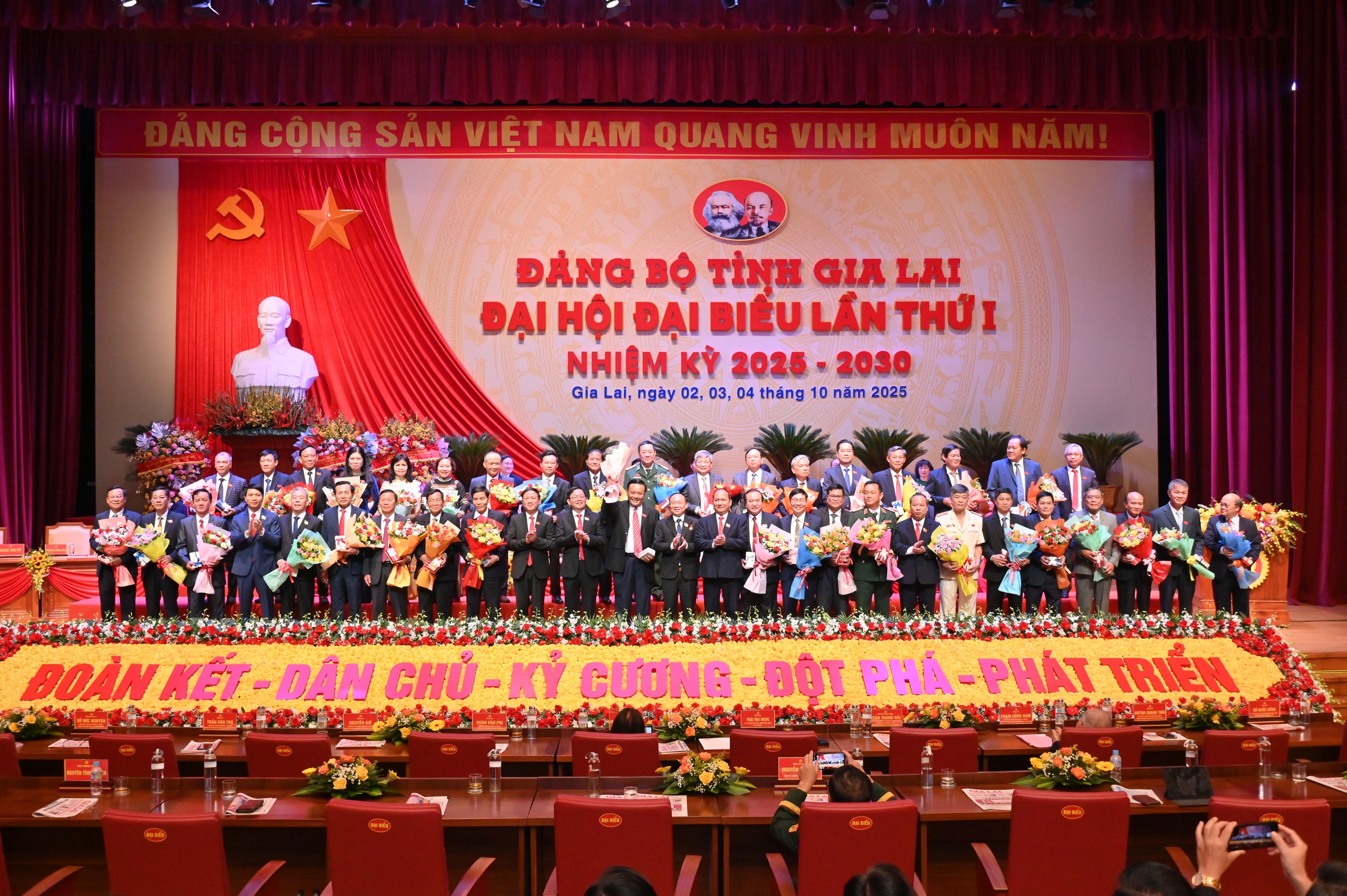 Gia Lai thông qua 33 chỉ tiêu phát triển giai đoạn 2025 – 2030- Ảnh 3.