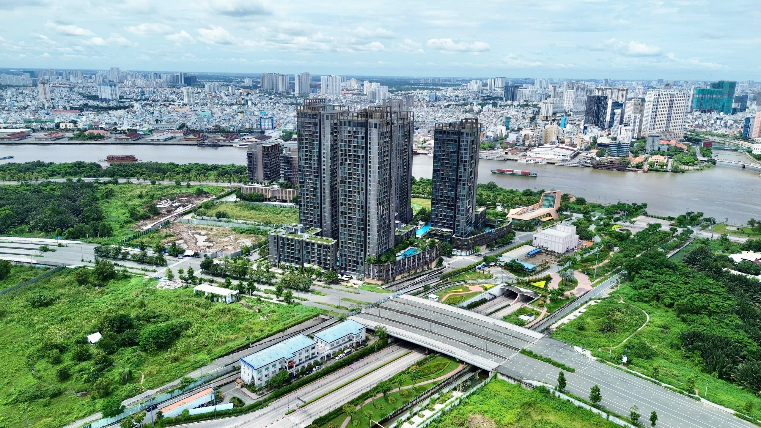 "Hộ chiếu Nhà ở số": Giải pháp minh bạch thị trường nhà ở và quản trị đô thị cho TP.HCM- Ảnh 2. "Hộ chiếu Nhà ở số": Giải pháp minh bạch thị trường nhà ở và quản trị đô thị cho TP.HCM- Ảnh 2.