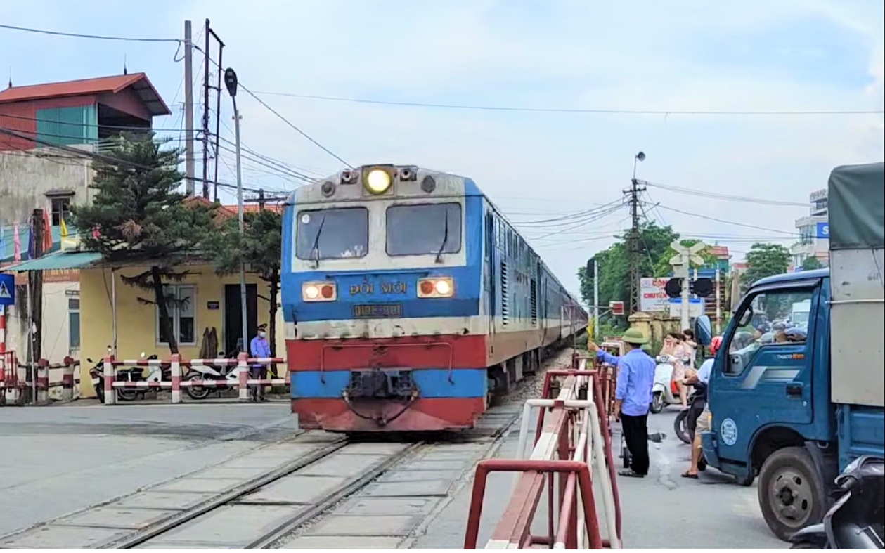 Đường sắt quyết liệt thực hiện Chỉ thị 22, xóa hơn 1.300 lối đi tự mở