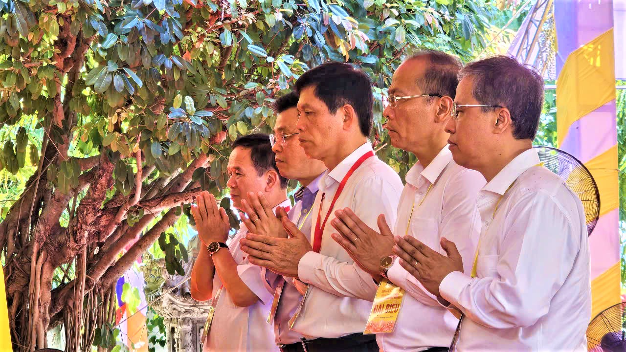 Hơn 1.000 người dự Đại lễ cầu siêu các nạn nhân tử vong do tai nạn giao thông năm 2025- Ảnh 3.
