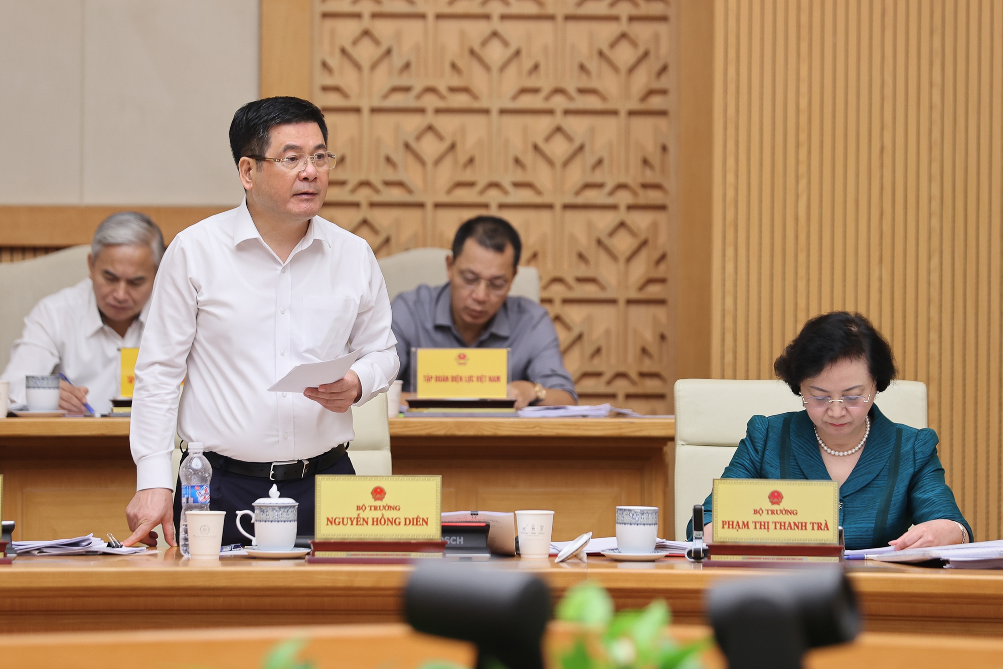 Bộ Xây dựng cùng địa phương quyết tâm cao độ hoàn thành mục tiêu 3.000km cao tốc- Ảnh 3.