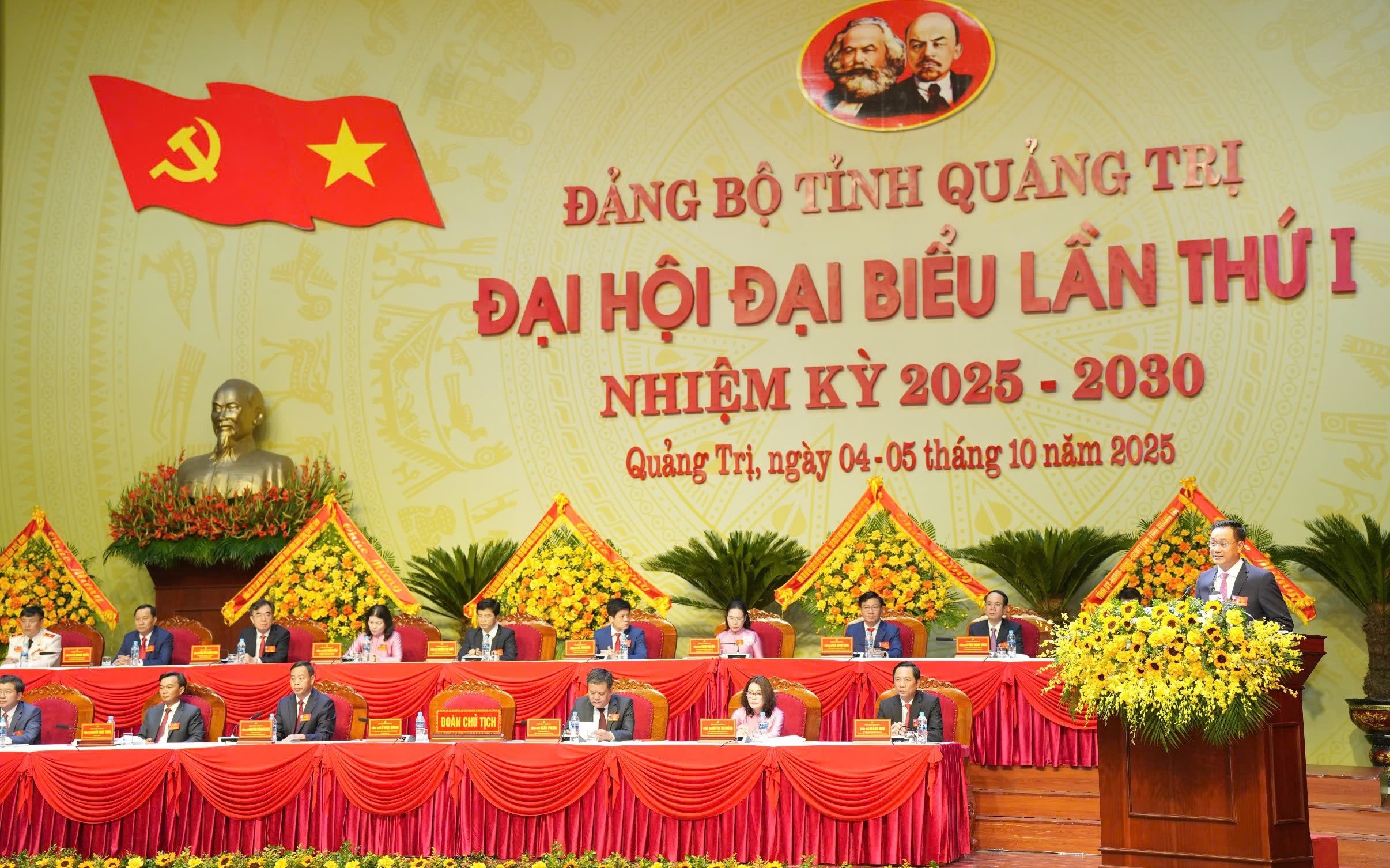 Đại hội Đảng bộ tỉnh Quảng Trị lần thứ I: Xây dựng tỉnh thành cực tăng trưởng mới- Ảnh 4.