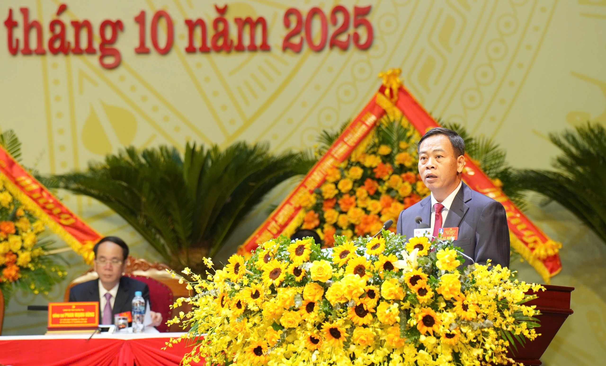 Đại hội Đảng bộ tỉnh Quảng Trị lần thứ I: Xây dựng tỉnh thành cực tăng trưởng mới- Ảnh 5.