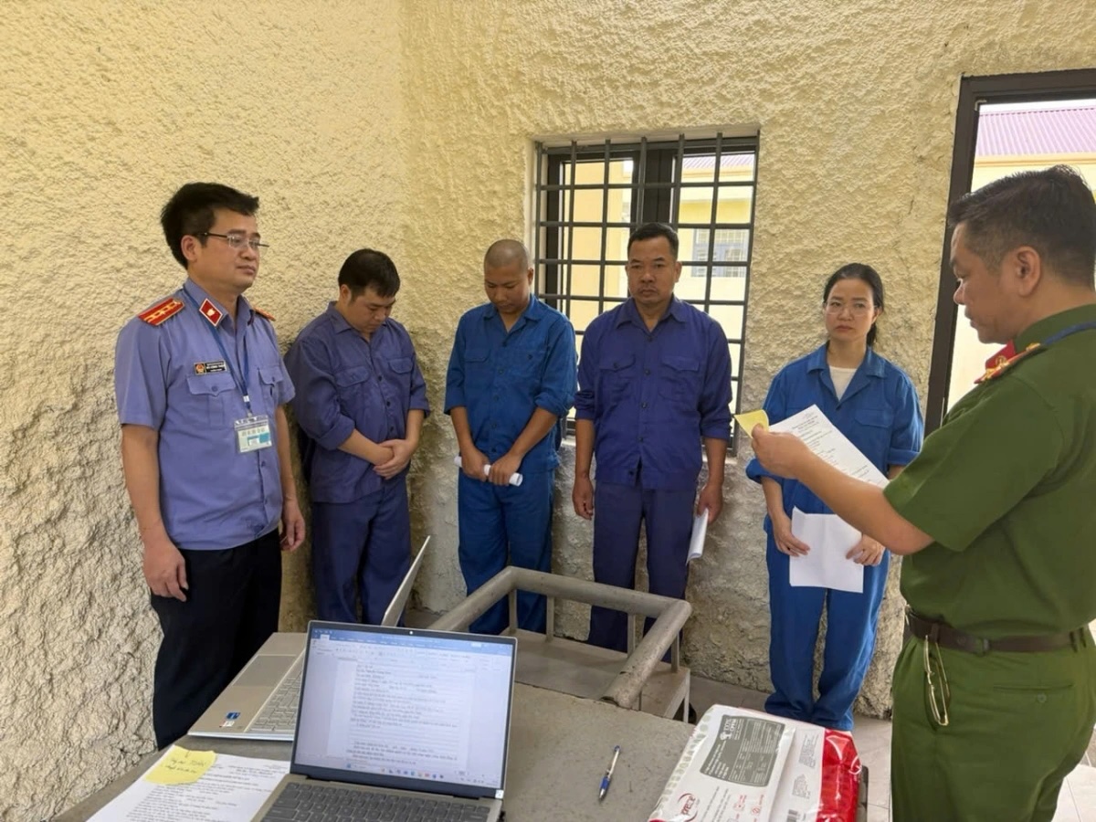 Bắt Phó giám đốc Bệnh viện Phổi Hà Nội làm giả bệnh án cho tội phạm- Ảnh 1.