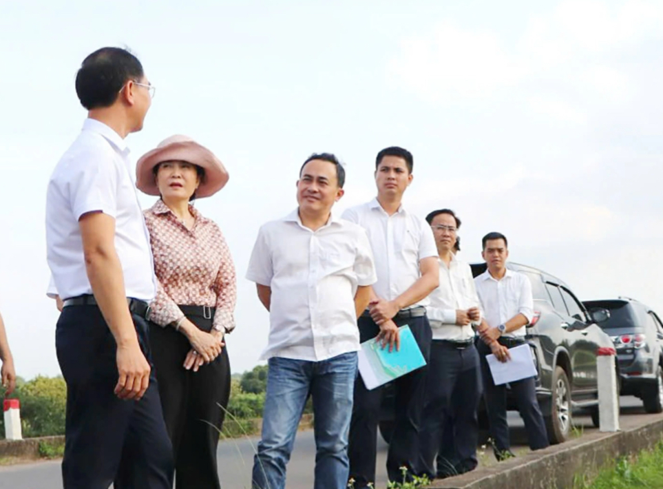 Đồng Nai thúc đẩy hai dự án du lịch sinh thái tại núi Chứa Chan và hồ Núi Le- Ảnh 2.