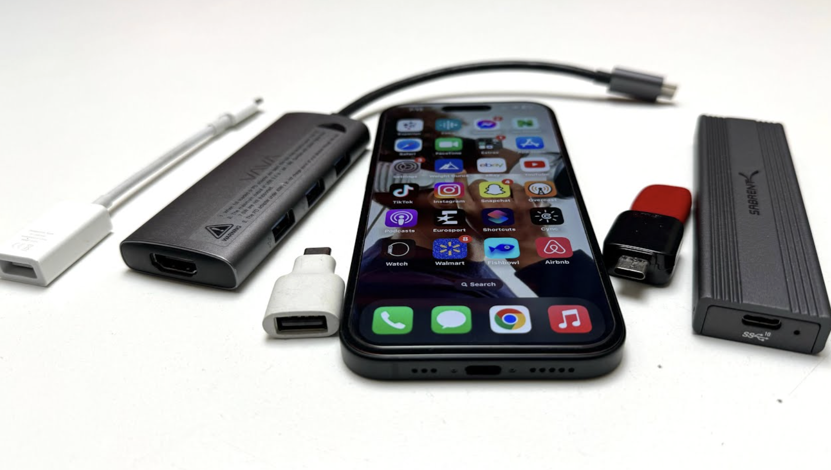 USB-C biến iPhone 17 thành trung tâm kết nối di động cho người dùng Apple- Ảnh 3.