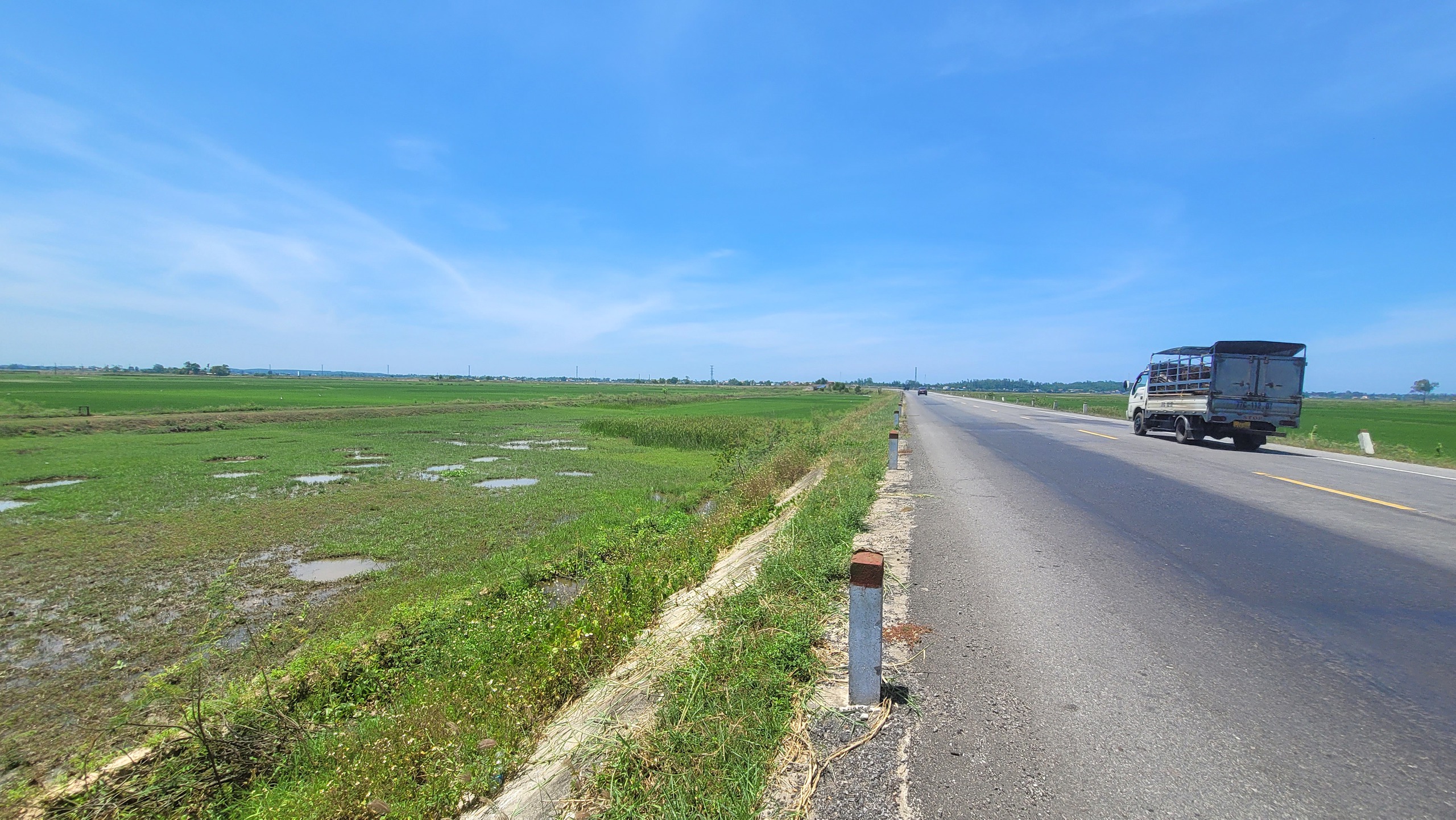 Gần 10km đường BOT trên quốc lộ 1A sắp hết hạn thu phí- Ảnh 1. Gần 10km đường BOT trên quốc lộ 1A sắp hết hạn thu phí- Ảnh 1.