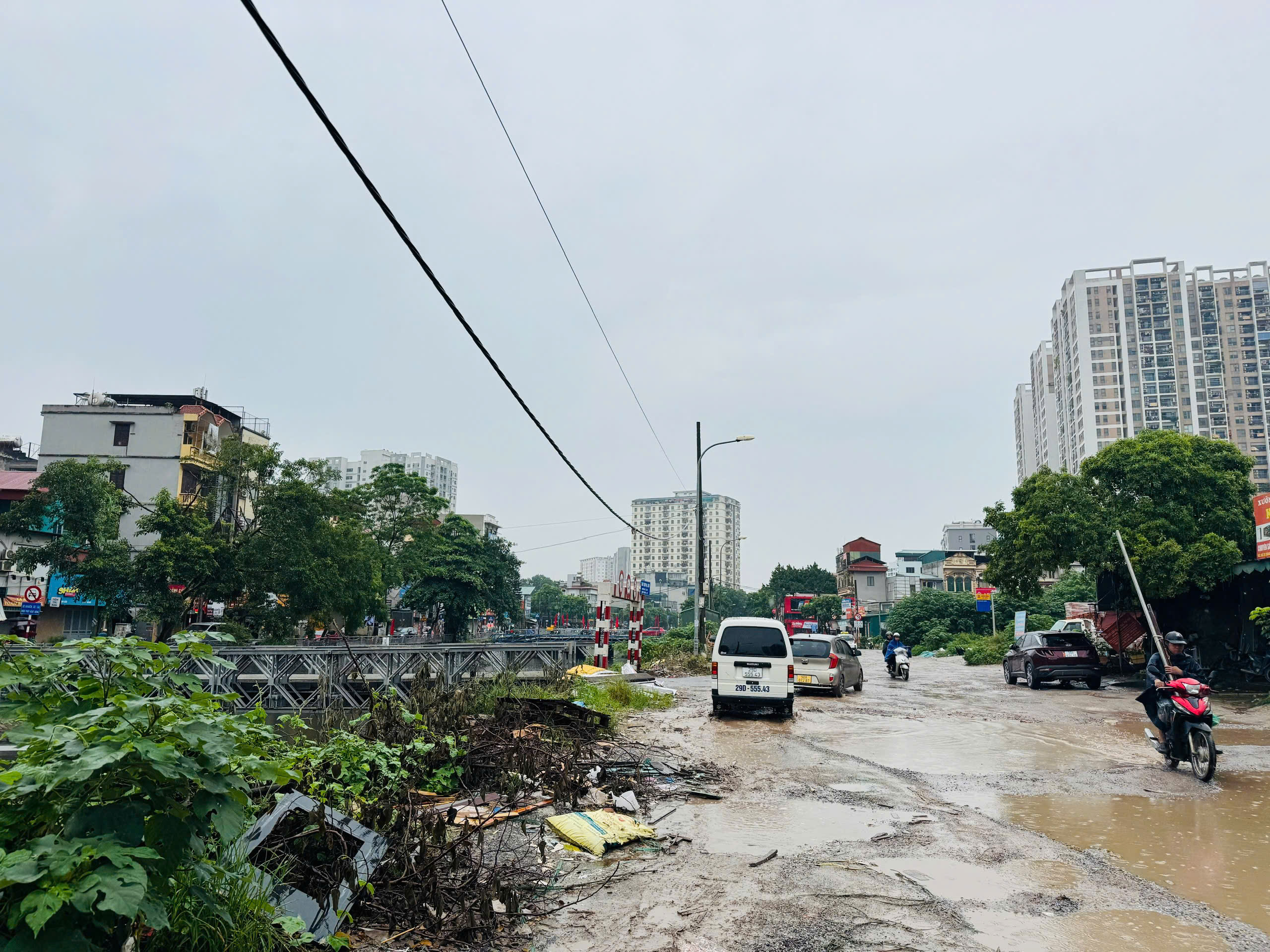 Vì sao đoạn đường chưa đầy 1km ở KĐT Bắc Đại Kim thi công 6 năm chưa xong?- Ảnh 5.