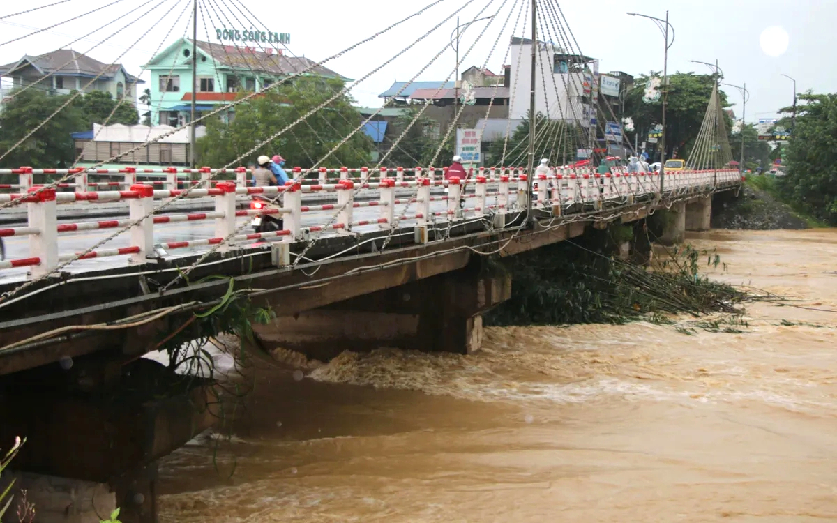 Thủ tướng yêu cầu tập trung phòng, chống lũ, lụt, lũ ống, lũ quét, sạt lở đất ở Bắc Bộ- Ảnh 1.