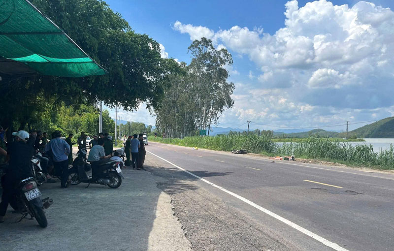 Khu vực hiện trường xảy ra vụ tai nạn. Khu vực hiện trường xảy ra vụ tai nạn.