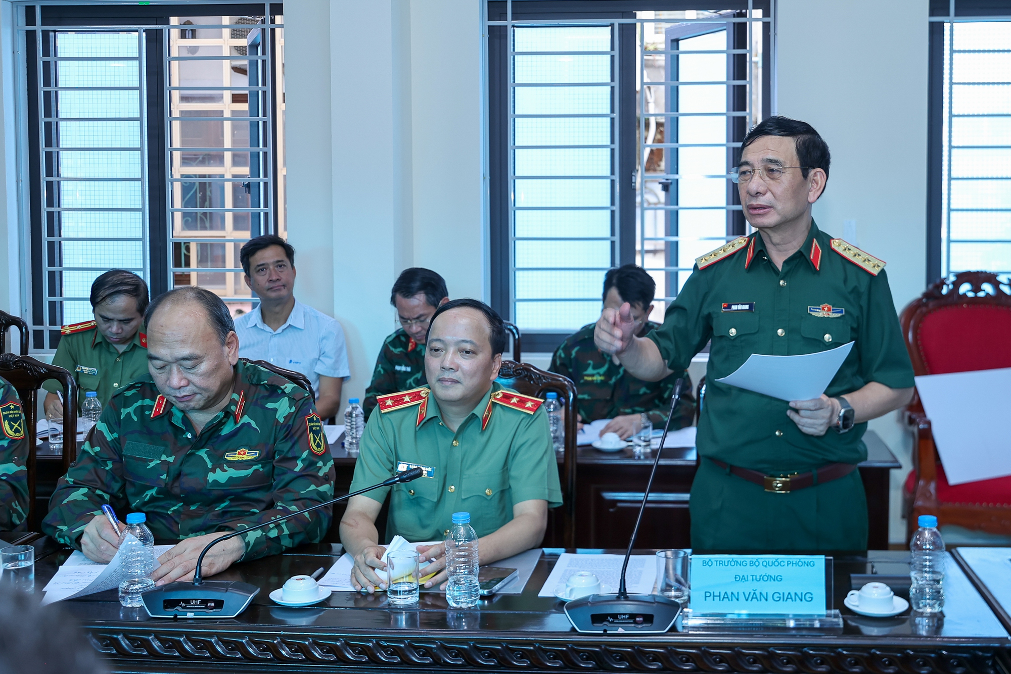 Thủ tướng chỉ đạo 9 nhiệm vụ cấp bách tại Thái Nguyên, xây dựng đường, đê hai bên sông Cầu- Ảnh 2.