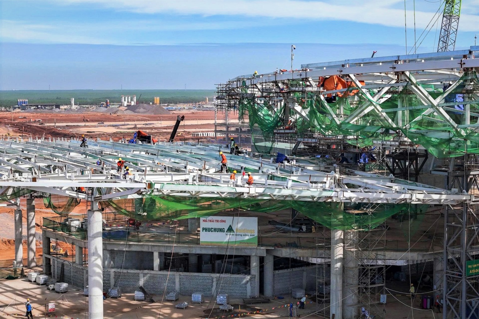 Phục Hưng Holdings khẳng định vị thế với hai giải thưởng lớn năm 2025- Ảnh 3. https://phuchung.com.vn/upload/1216.jpg?v=1.0.1