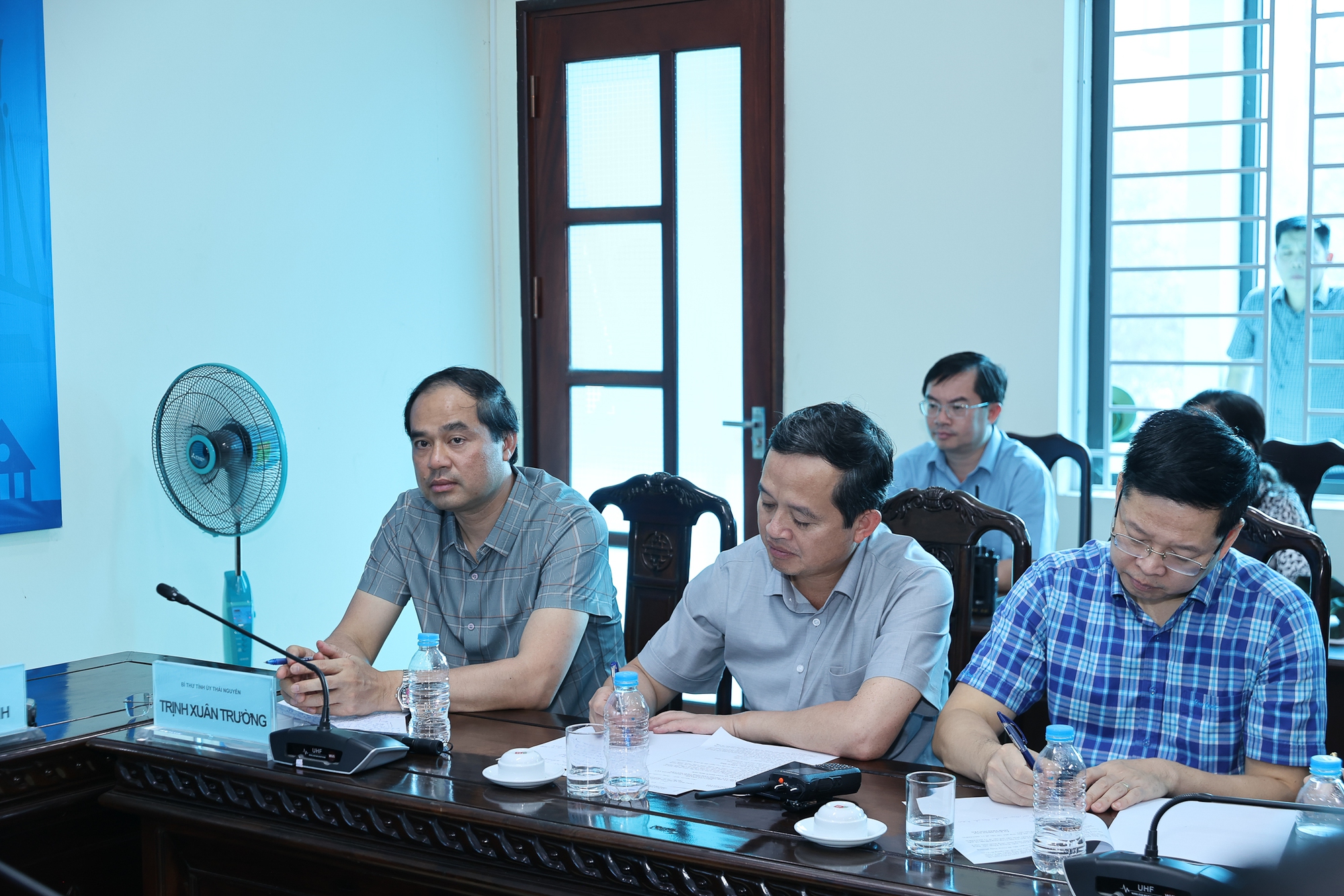 Thủ tướng chỉ đạo 9 nhiệm vụ cấp bách tại Thái Nguyên, xây dựng đường, đê hai bên sông Cầu- Ảnh 3.