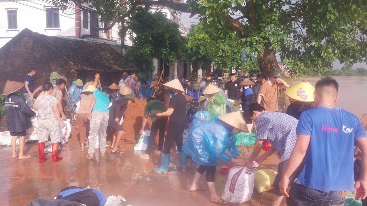 Bắc Ninh: Ba người chết do thiên tai, khẩn trương khắc phục các sự cố đê điều- Ảnh 2. Bắc Ninh: Ba người chết do thiên tai, khẩn trương khắc phục các sự cố đê điều- Ảnh 2.
