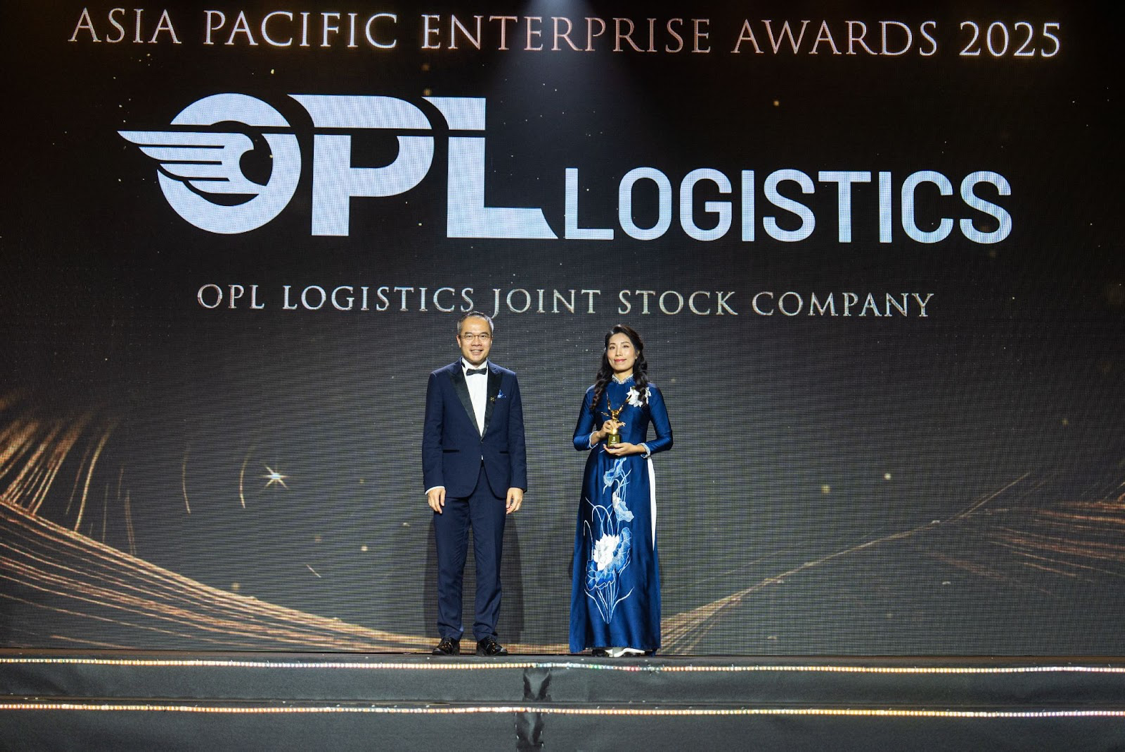 OPL Logistics được vinh danh tại Giải thưởng Doanh nghiệp Châu Á (APEA) 2025- Ảnh 1. OPL Logistics được vinh danh tại Giải thưởng Doanh nghiệp Châu Á (APEA) 2025- Ảnh 1.