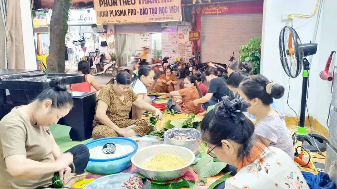 Từ Lào Cai đến Thái Nguyên, hành trình nặng nghĩa tình hướng về vùng lũ- Ảnh 4.