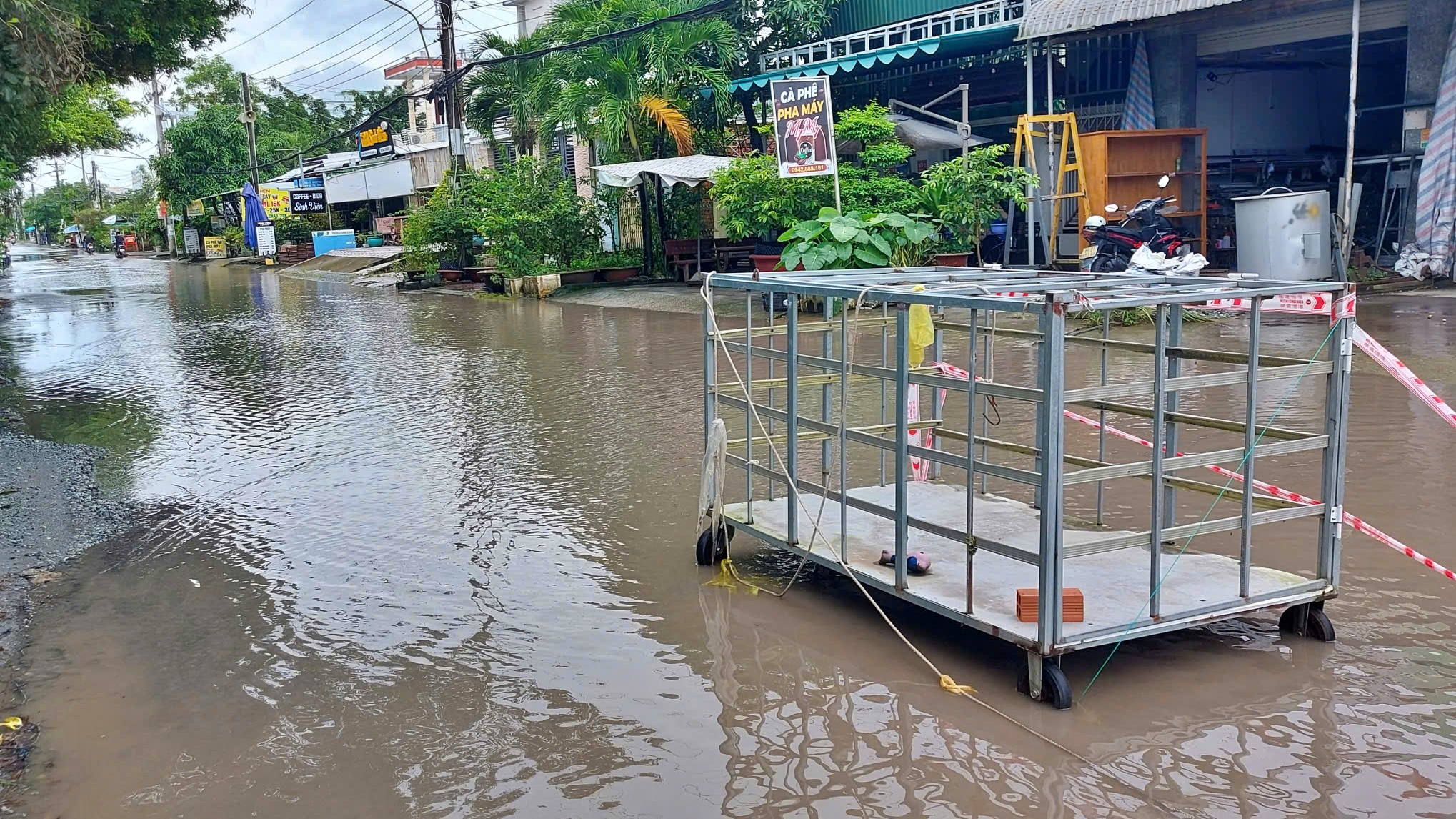 Khẩn trương sửa chữa tuyến đường Mậu Thân bị xuống cấp ở Cà Mau- Ảnh 3.