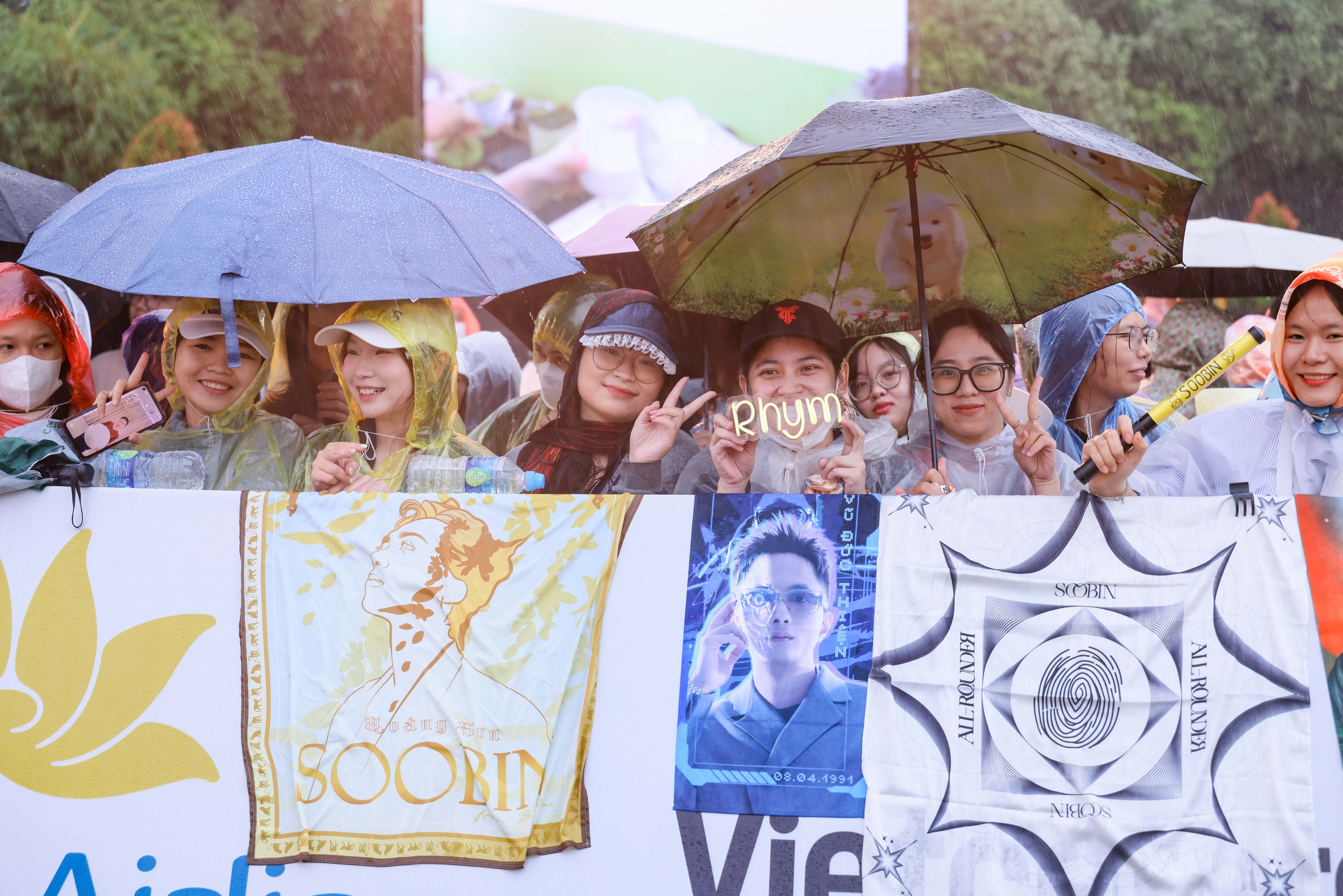 Hàng nghìn khán giả đón bình minh cùng 5AM Concert- Ảnh 10. Hàng nghìn khán giả đón bình minh cùng 5AM Concert- Ảnh 10.