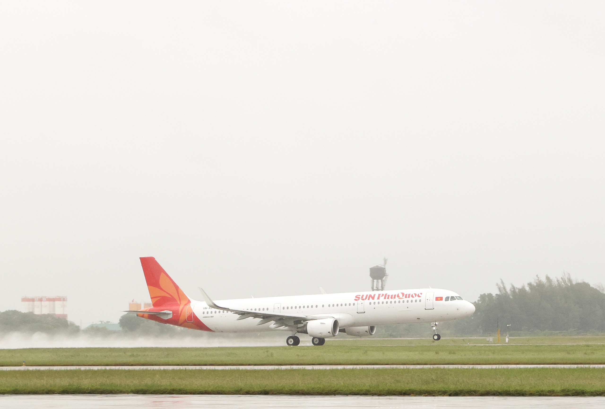 Chuyến bay đầu tiên của Sun PhuQuoc Airways chính thức cất cánh- Ảnh 6.