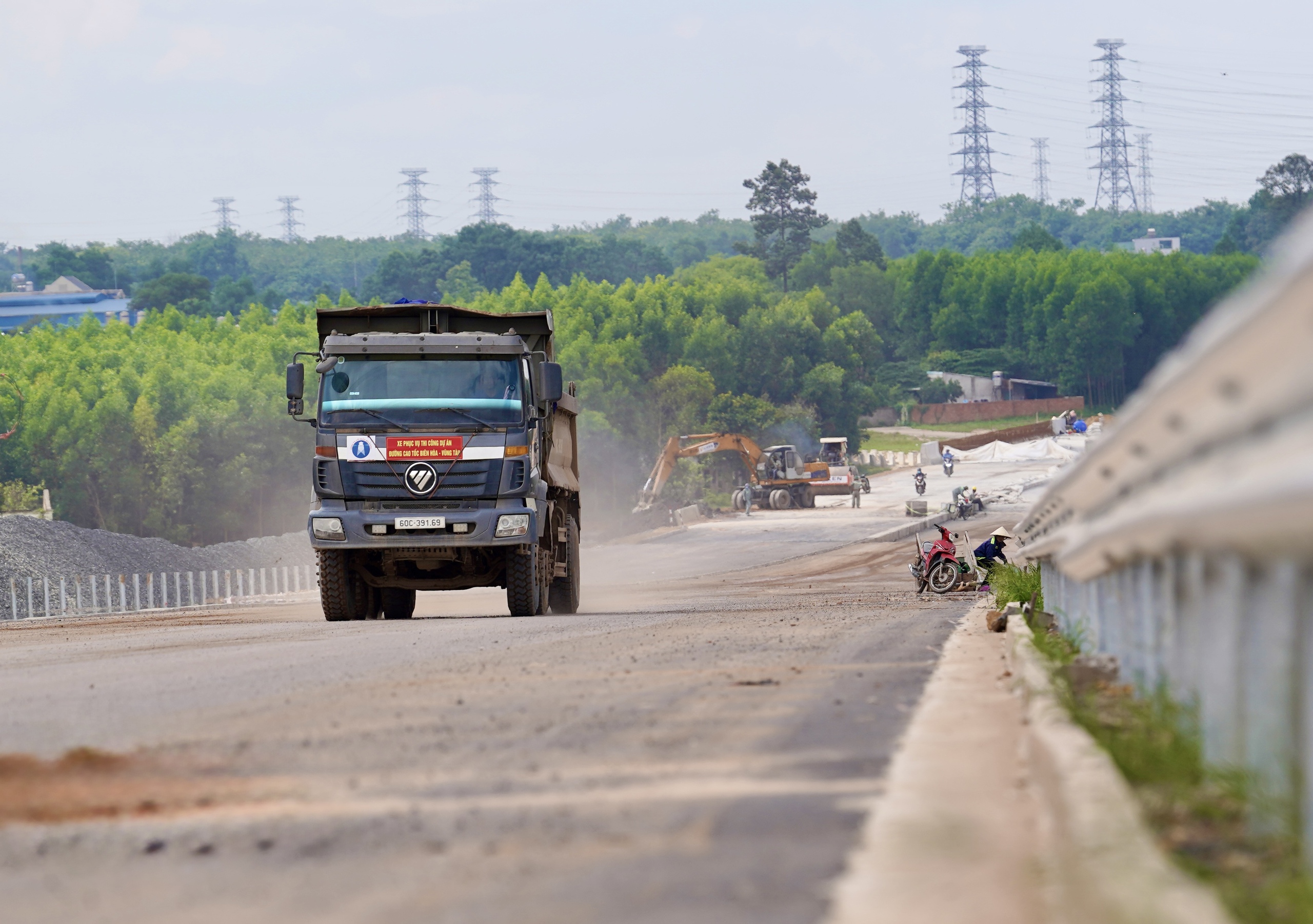 Bộ trưởng Trần Hồng Minh: Dốc toàn lực "trận đua cuối" thông xe kỹ thuật cao tốc vào 19/12- Ảnh 14.