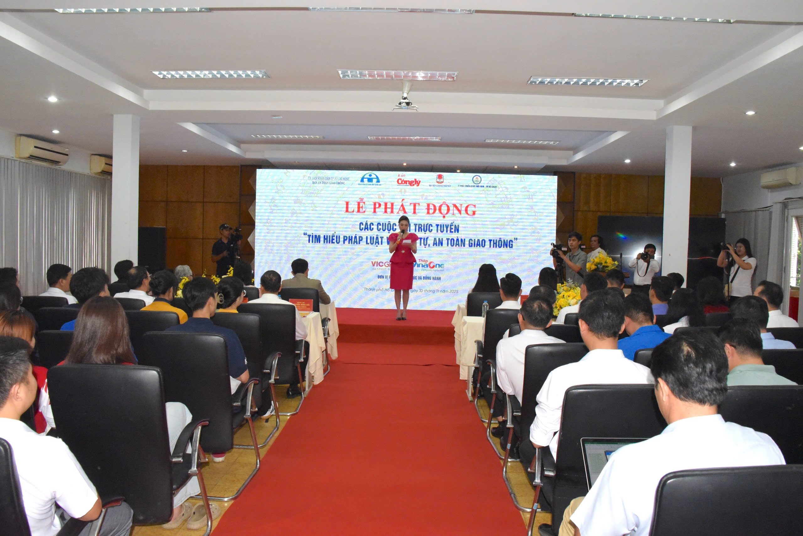 TP.HCM phát động cuộc thi trực tuyến “Tìm hiểu pháp luật về an toàn giao thông”- Ảnh 1.