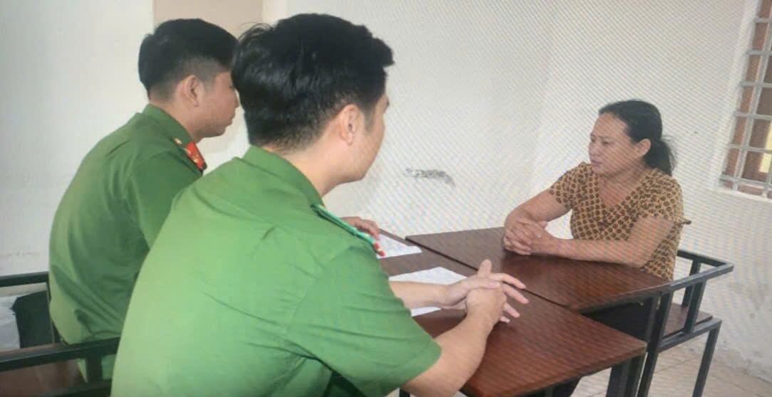 Chân tướng người phụ nữ lừa mua đất dự án ở Hưng Yên, chiếm đoạt tiền tỷ- Ảnh 1.