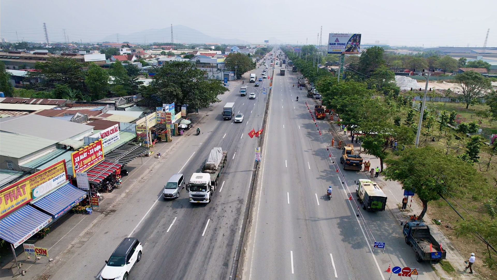 Từ 17/11, điều chỉnh phân làn trên QL51 qua TP.HCM, tách dòng ô tô - mô tô tránh xung đột- Ảnh 1.