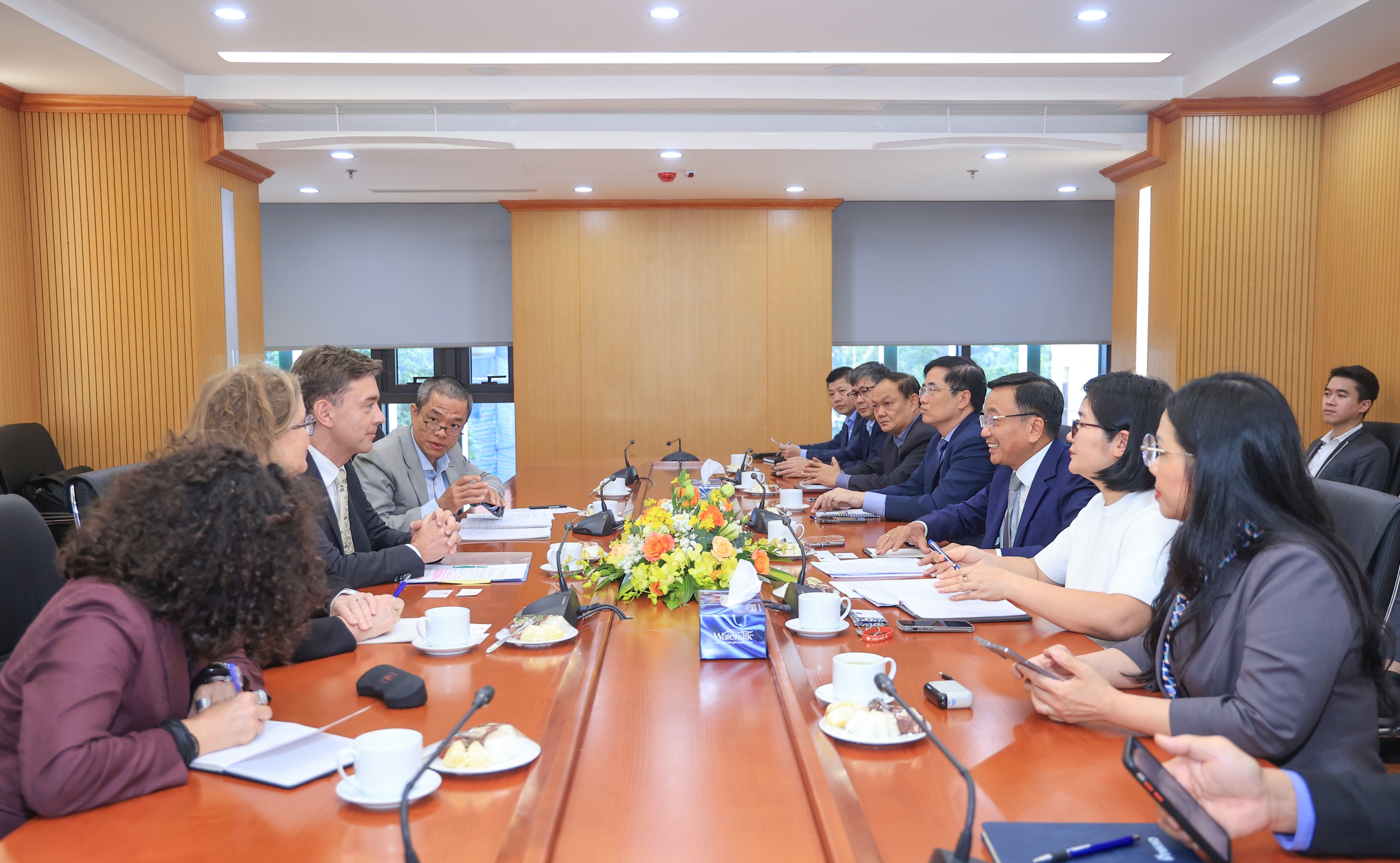 EU hỗ trợ kỹ thuật và tài chính cho các dự án giao thông Việt Nam- Ảnh 1.