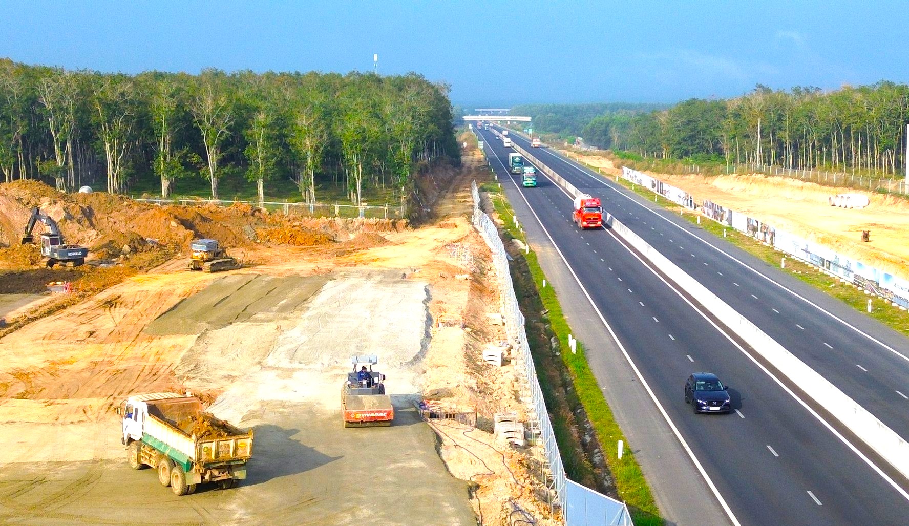 Sẽ xử lý trách nhiệm nhà đầu tư chậm làm trạm dừng nghỉ cao tốc- Ảnh 1.