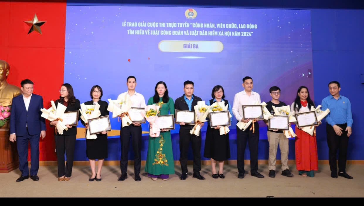 Hai đoàn viên ngành Xây dựng được vinh danh tại Cuộc thi tìm hiểu Luật Công đoàn và BHXH- Ảnh 2.