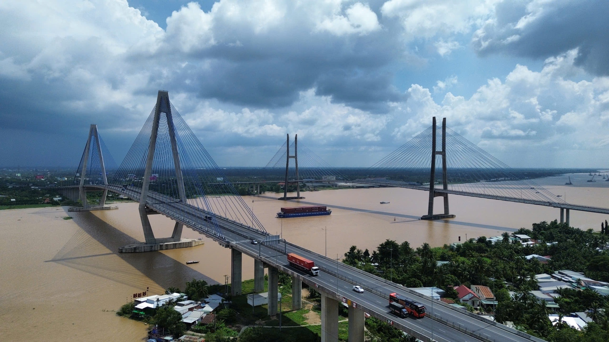 Chuyên gia Trần Hữu Hiệp: Từ tầm nhìn chiến lược Văn kiện XIV đến hành động thực tiễn- Ảnh 2.