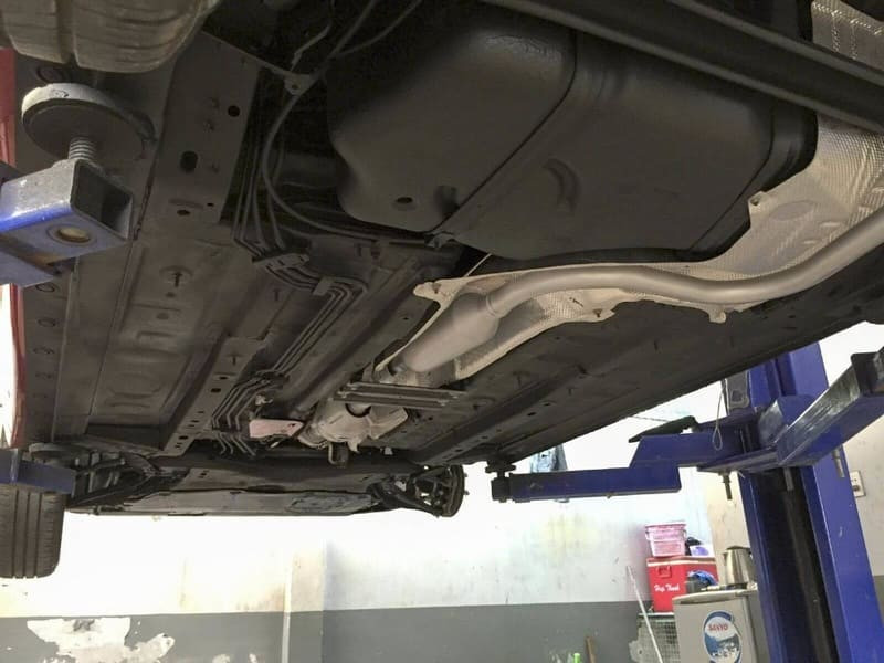 Những "kẻ thù" thầm lặng phá hỏng chiếc xe sau ngày mưa bão- Ảnh 1.