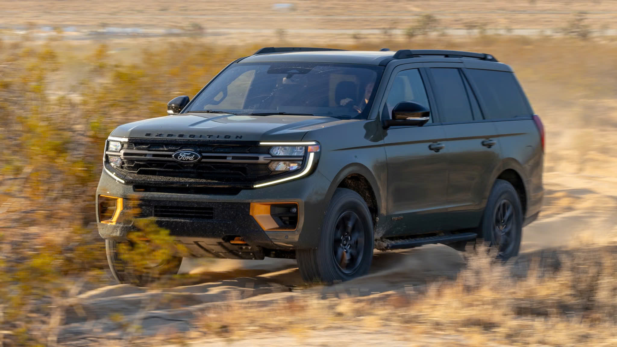 Ford Expedition 2025 hiện đại hơn nhưng chưa thật tiện dụng- Ảnh 1.