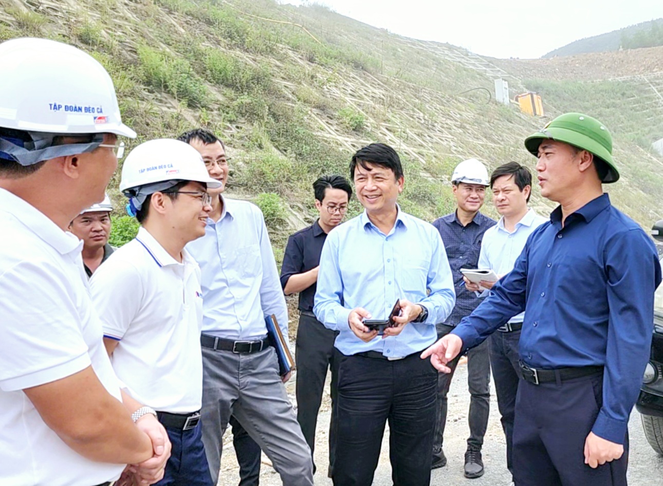 Thứ trưởng Nguyễn Việt Hùng: Nỗ lực đưa cao tốc Quảng Ngãi - Hoài Nhơn về đích đúng hẹn- Ảnh 4.