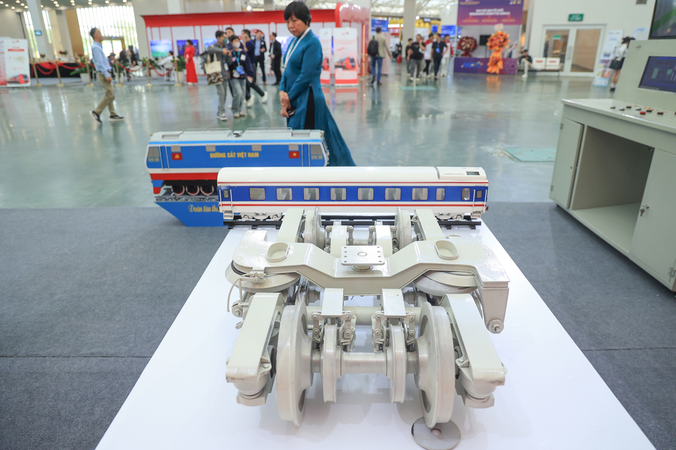 Toàn cảnh triển lãm quốc tế về công nghệ đường sắt- Ảnh 7.