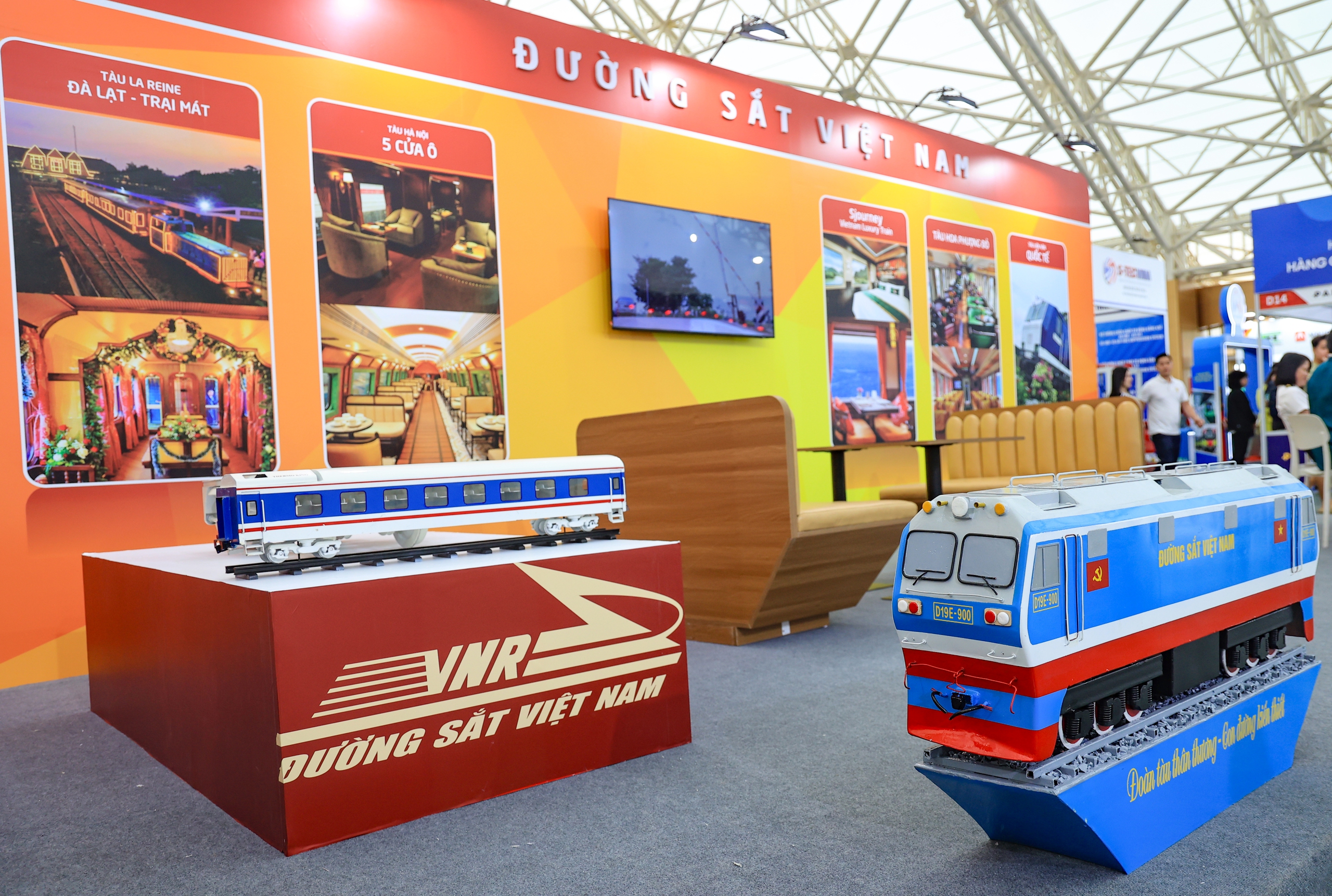 Toàn cảnh triển lãm quốc tế về công nghệ đường sắt- Ảnh 15.