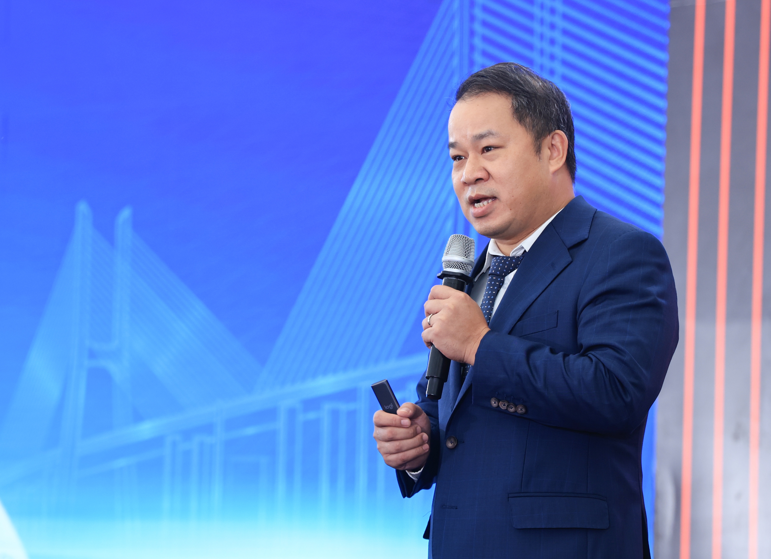 Rộng mở cơ hội hợp tác, chuyển giao công nghệ phát triển đường sắt Việt Nam- Ảnh 3. Rộng mở cơ hội hợp tác, chuyển giao công nghệ phát triển đường sắt Việt Nam- Ảnh 3.