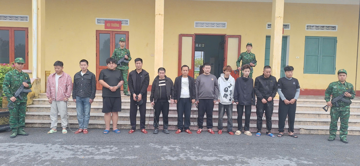 Quảng Ninh: 11 người nước ngoài vượt biên bằng đường biển bị khởi tố- Ảnh 1.