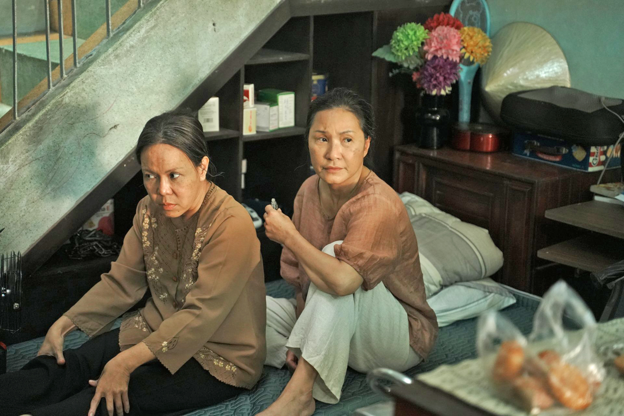 Diễn viên Việt Hương: Tôi may mắn vì góp sức làm nhiều phim trăm tỷ- Ảnh 1.