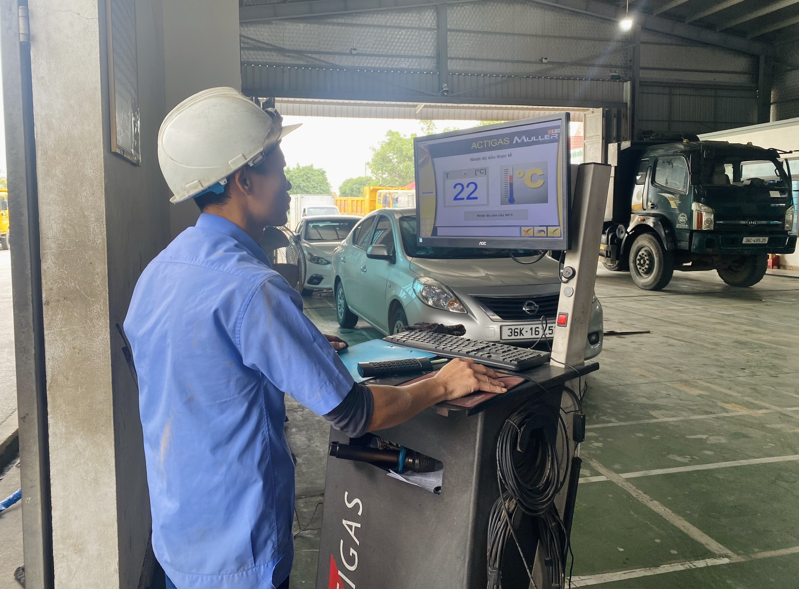 Thanh Hóa: Nghị định 166 thuận lợi cho trung tâm đăng kiểm- Ảnh 2.