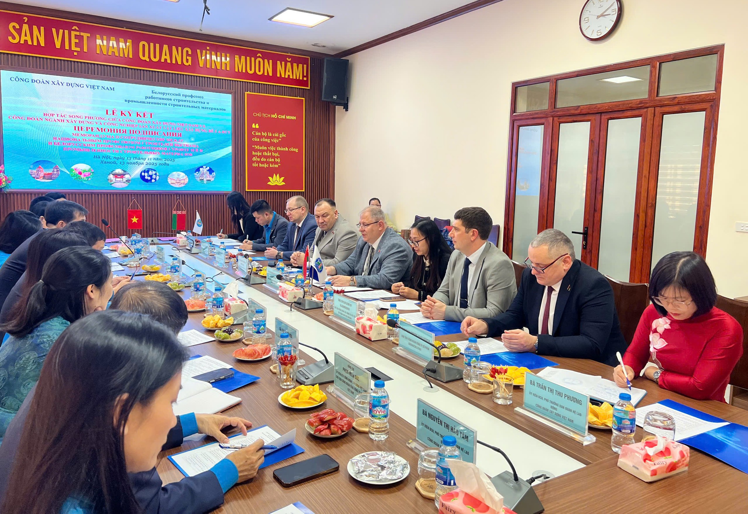 Thúc đẩy hợp tác công đoàn Việt Nam - Belarus trong lĩnh vực xây dựng và vật liệu xây dựng- Ảnh 1.