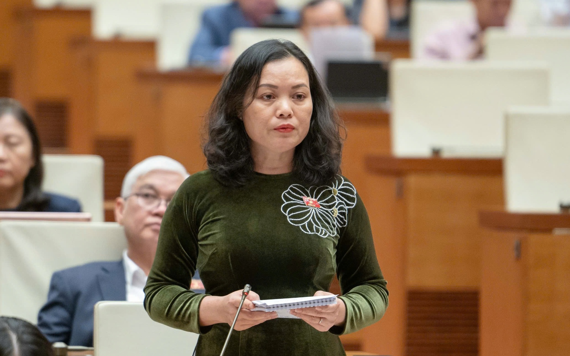 ĐBQ: Nhiều người tin vào KOL, KOC, TikToker hơn tem kiểm định hàng hoá