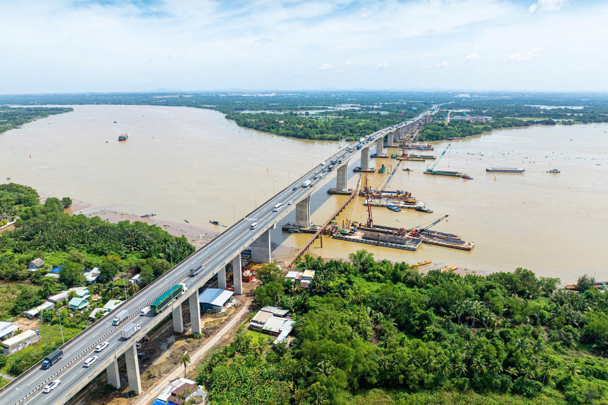 Tổng Bí thư Tô Lâm: Phải làm sớm đường sắt kết nối TP.HCM về sân bay Long Thành- Ảnh 7. Tổng Bí thư Tô Lâm: Phải làm sớm đường sắt kết nối TP.HCM về sân bay Long Thành- Ảnh 7.