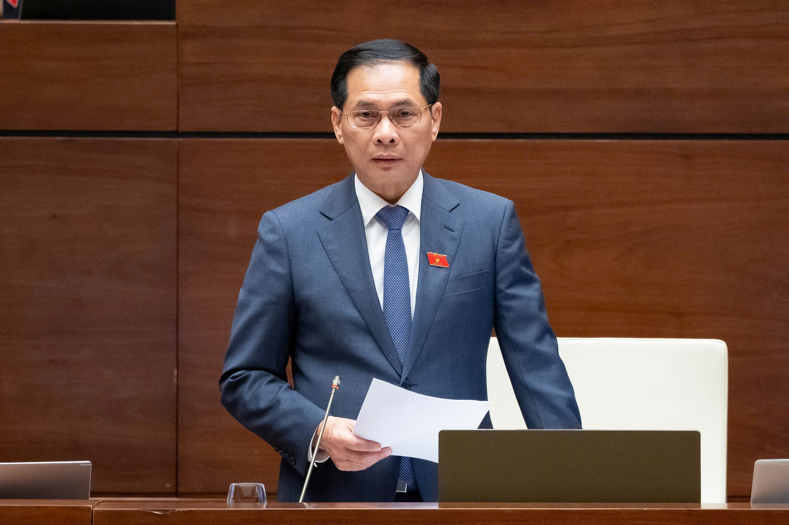 ĐBQH: Nhiều người tin vào KOL, KOC, TikToker hơn tem kiểm định hàng hoá- Ảnh 4.