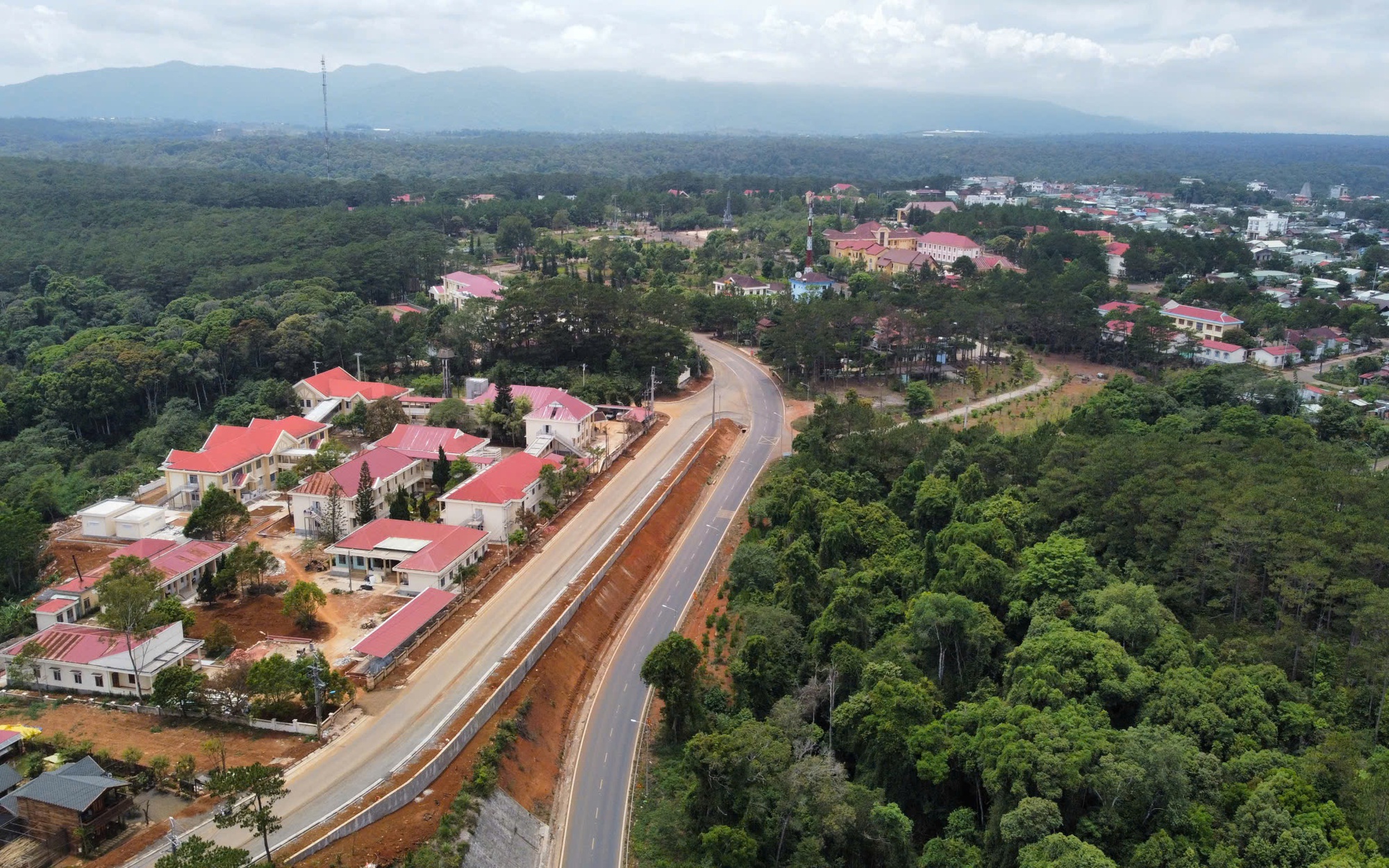 Quảng Ngãi: Sắp đưa ra đấu giá 40 lô đất trị giá hơn 220 tỷ đồng ở Măng Đen