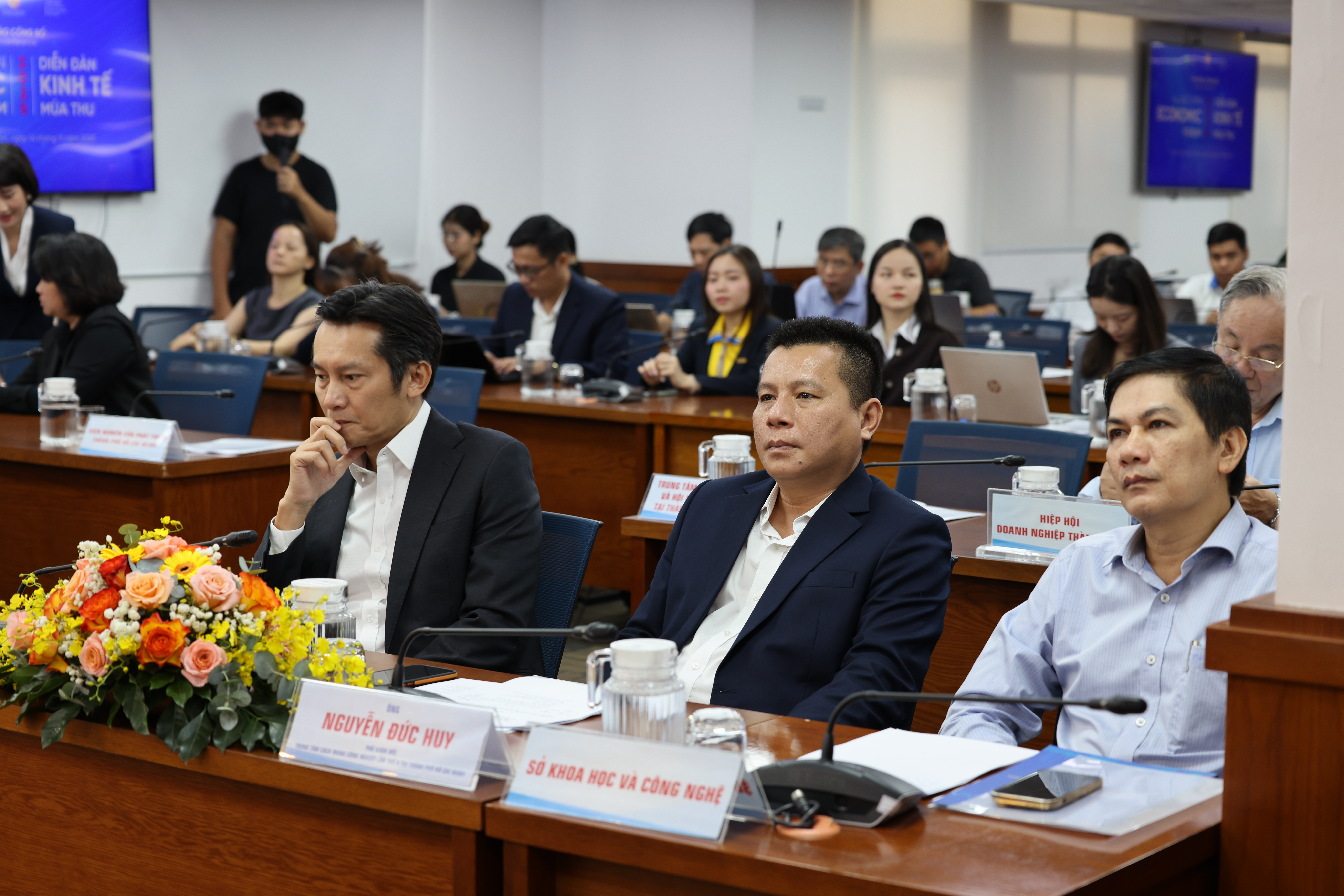 TP.HCM tổ chức Diễn đàn Kinh tế mùa thu 2025 với trọng tâm chuyển đổi xanh, chuyển đổi số- Ảnh 3.