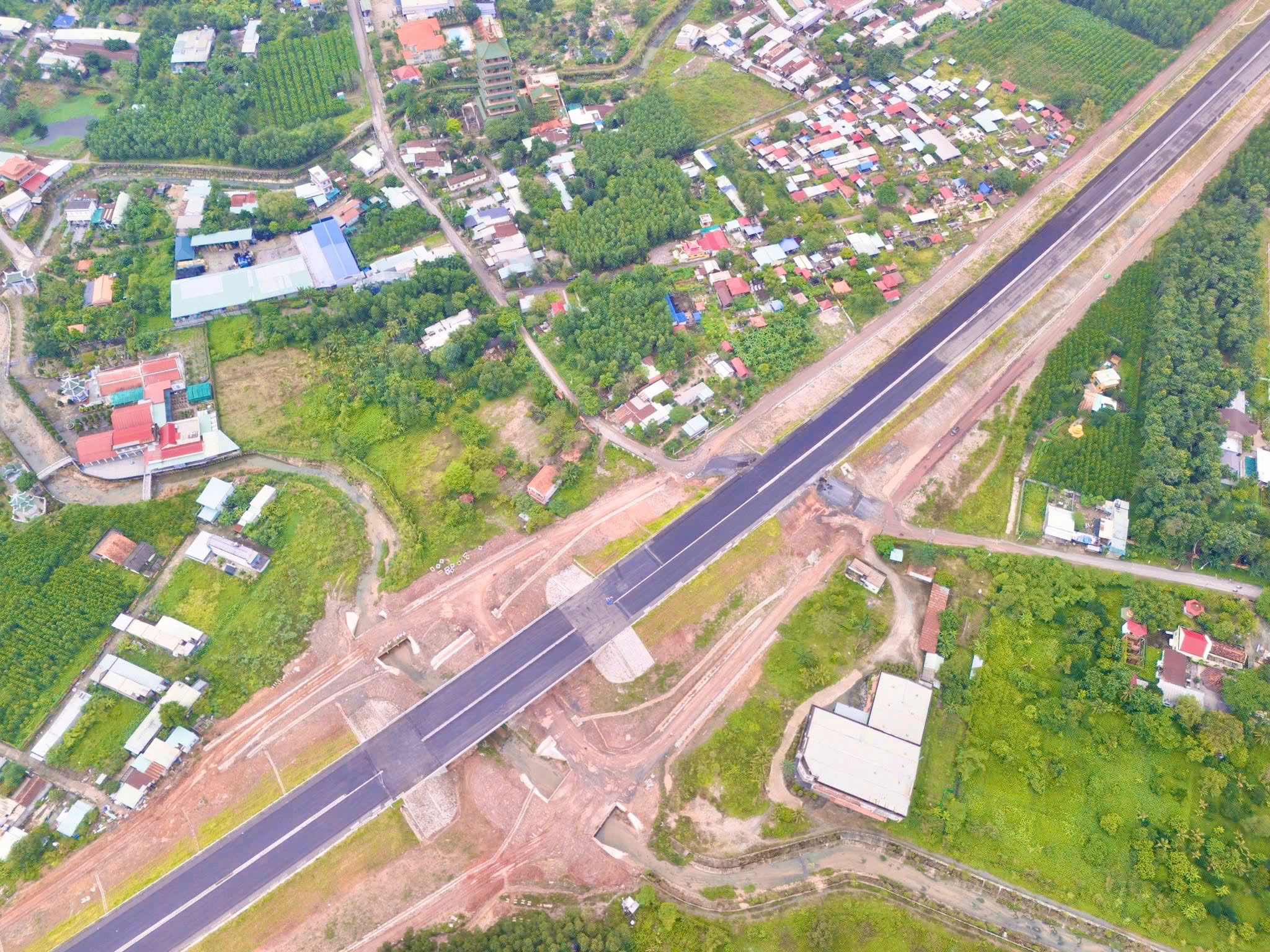 Rà soát năng lực thực tế, xử lý nhà thầu chậm tiến độ thi công cao tốc Biên Hoà - Vũng Tàu- Ảnh 2.