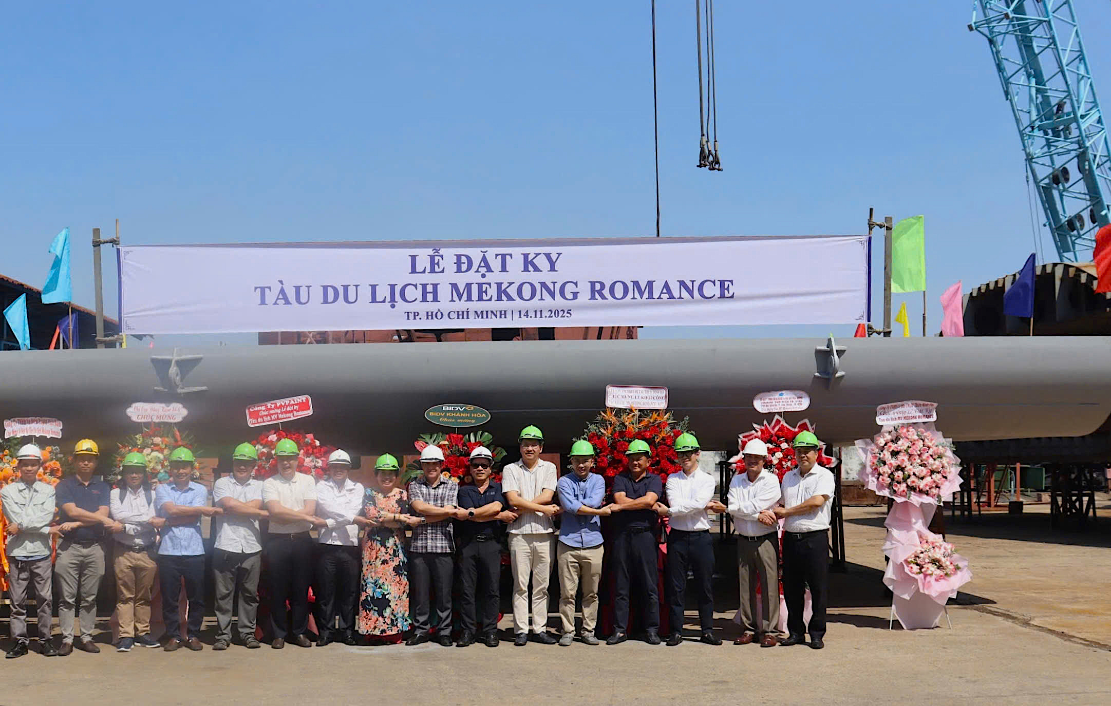 Đặt ky du thuyền Mekong Romance: Khởi đầu dự án tàu du lịch hạng sang trên dòng Mekong- Ảnh 1.